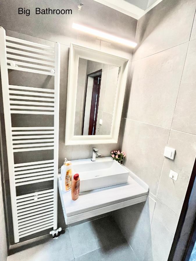 Вилла Gkk House Private Swimming Pool Luxury House Skriperon Экстерьер фото